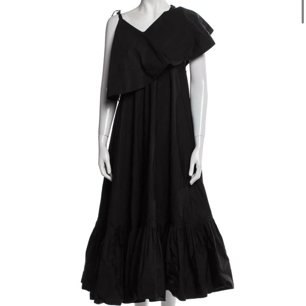 Ferragamo asymmetrical dress
XS US2 IT38
Bust: 32.75” Length: 48”
100% cotton